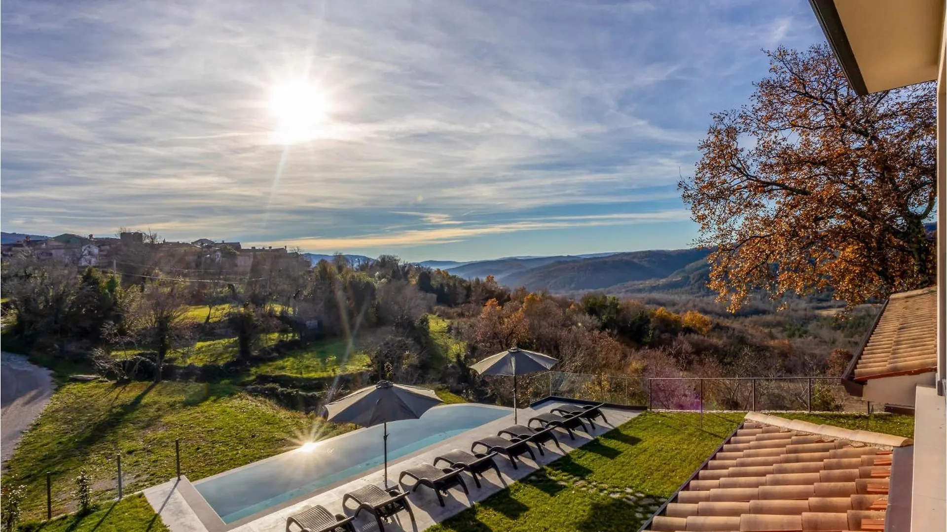 Awesome Home In Boljun With Wifi